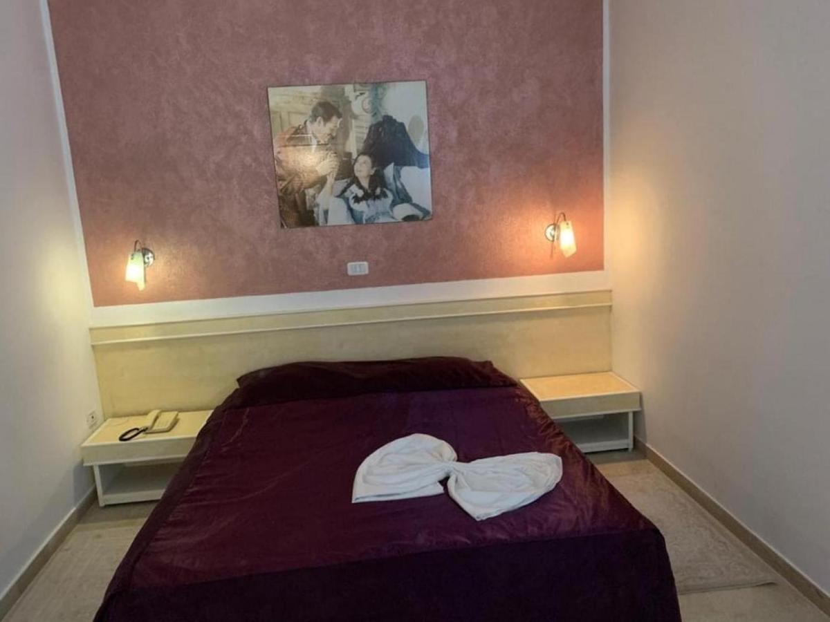 Hotel Tunisie Confort Εξωτερικό φωτογραφία